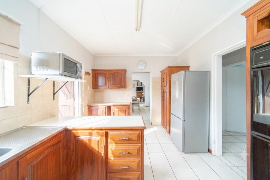 To Let 4 Bedroom Property for Rent in Baysville Eastern Cape